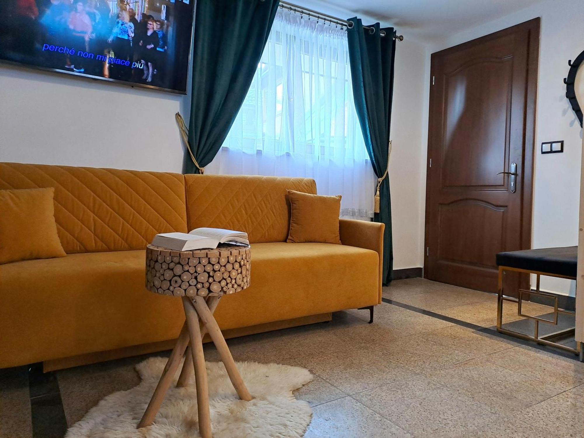 Apartamenty U Paliderki ポロニン エクステリア 写真