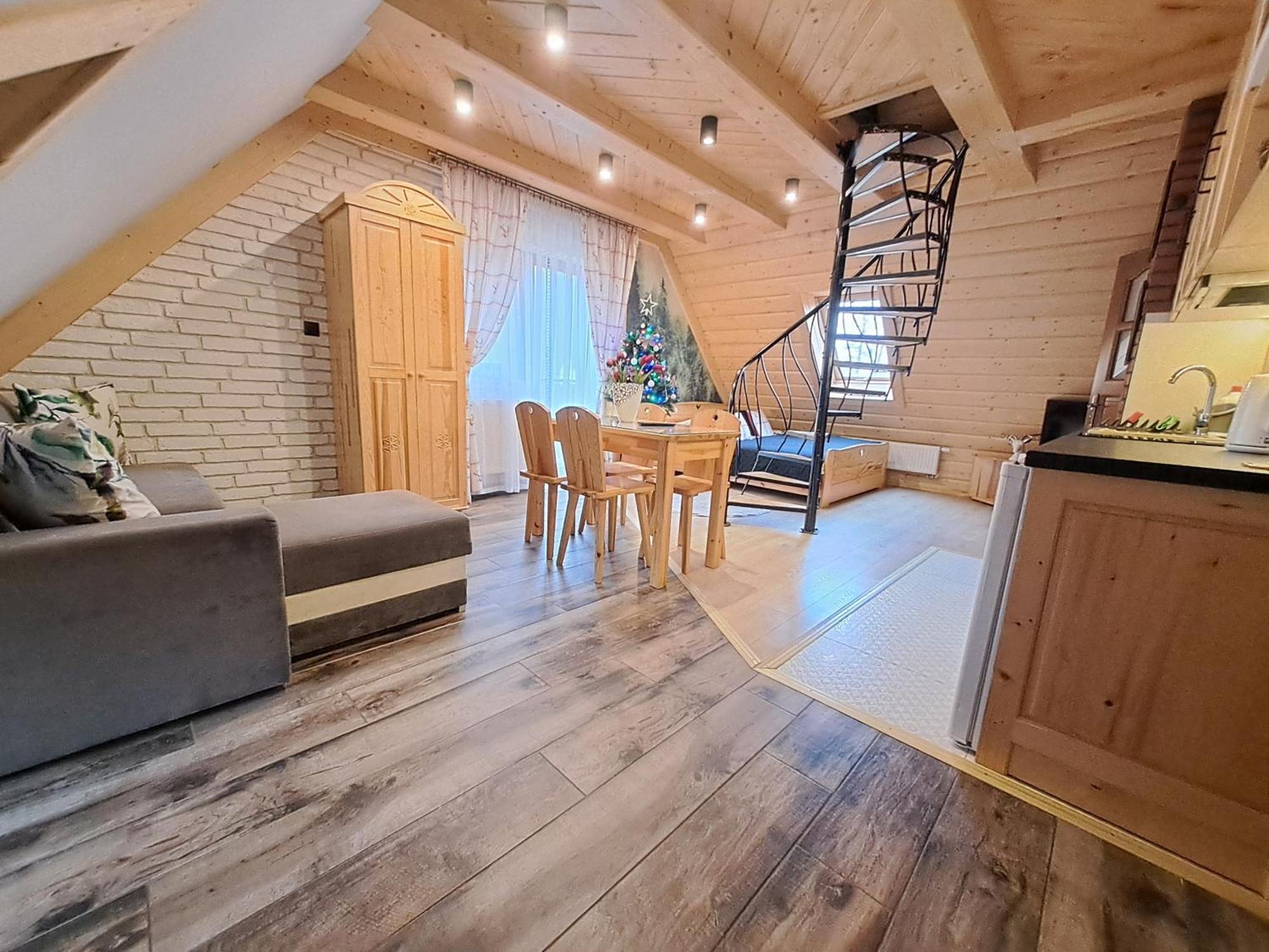 Apartamenty U Paliderki ポロニン エクステリア 写真