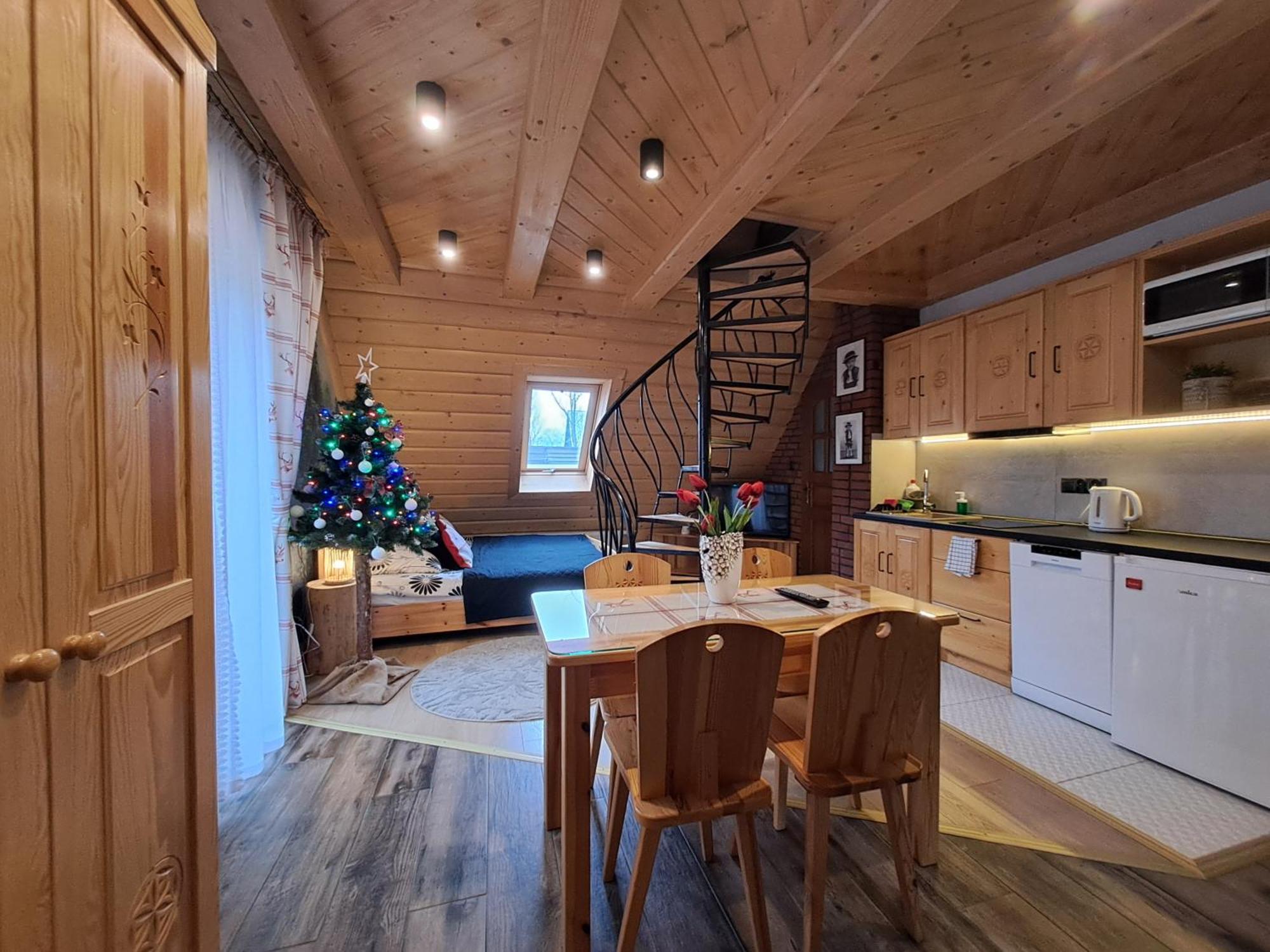 Apartamenty U Paliderki ポロニン エクステリア 写真