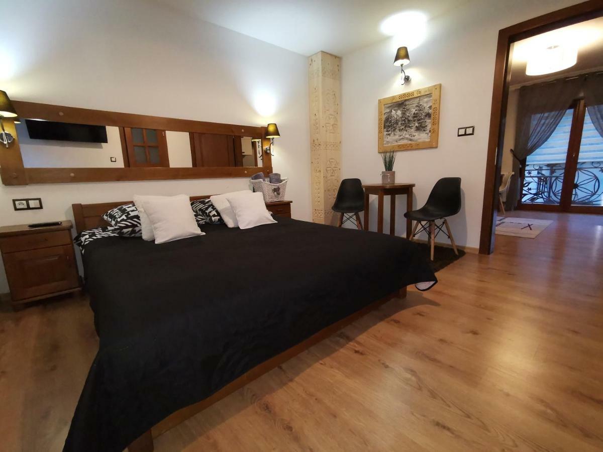 Apartamenty U Paliderki ポロニン エクステリア 写真